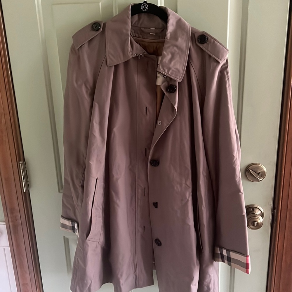 Burberry rain coat with removal warm shell.
